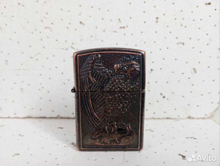 Зажигалка бензиновая Zippo Star 1