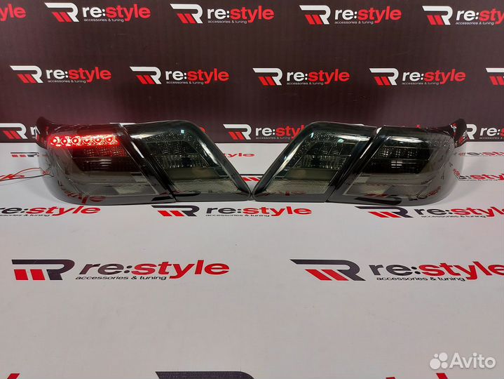 Стопы Toyota Camry 40 06-11г Темные Vland