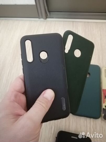 Honor 10i, чехлы, накладки