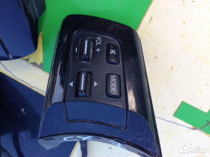 Кнопки руля Мазда сх-7