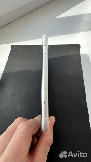 iPhone 11 128 gb White