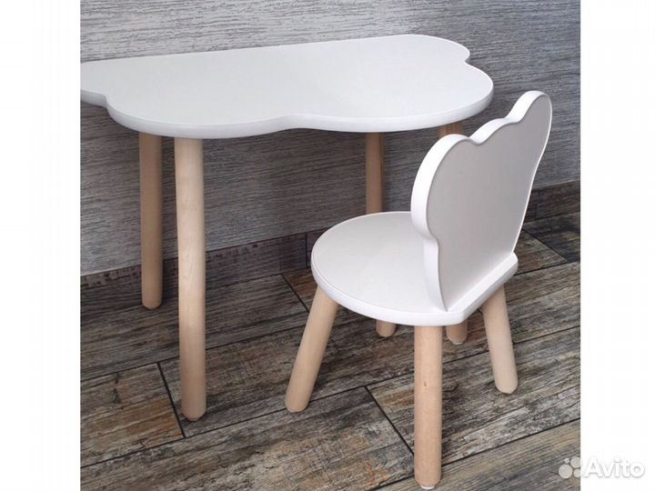 Детский стол и стул