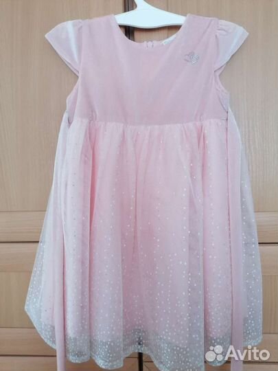 Нарядное платье для девочки 92