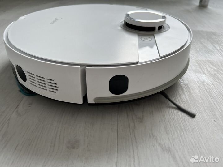 Робот-пылесос Midea M7 с влажной уборкой