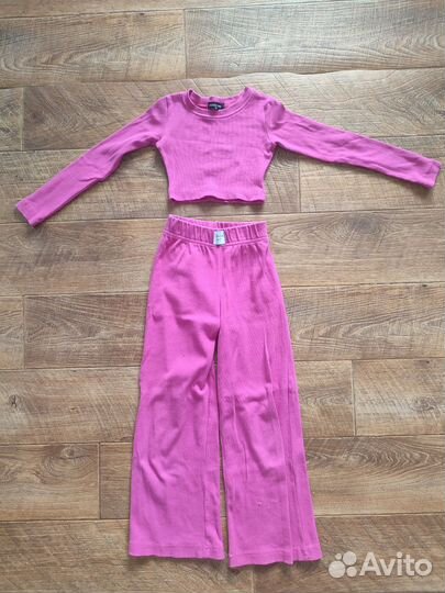 Костюм ля девочки 128