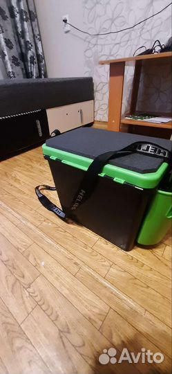 Зимний рыболовный ящик