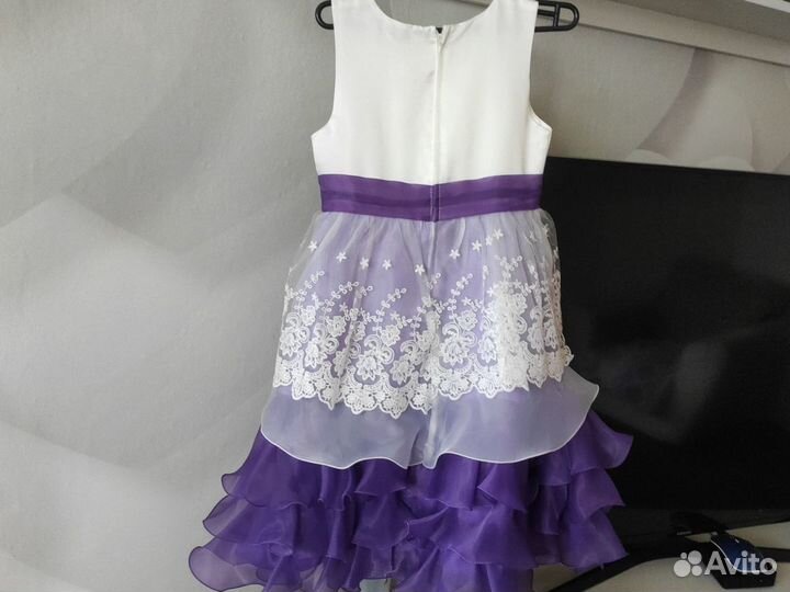 Нарядное платье для девочки 110 116