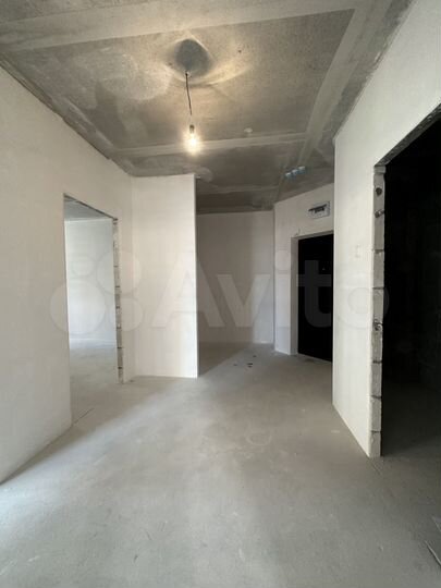 2-к. квартира, 79 м², 6/16 эт.