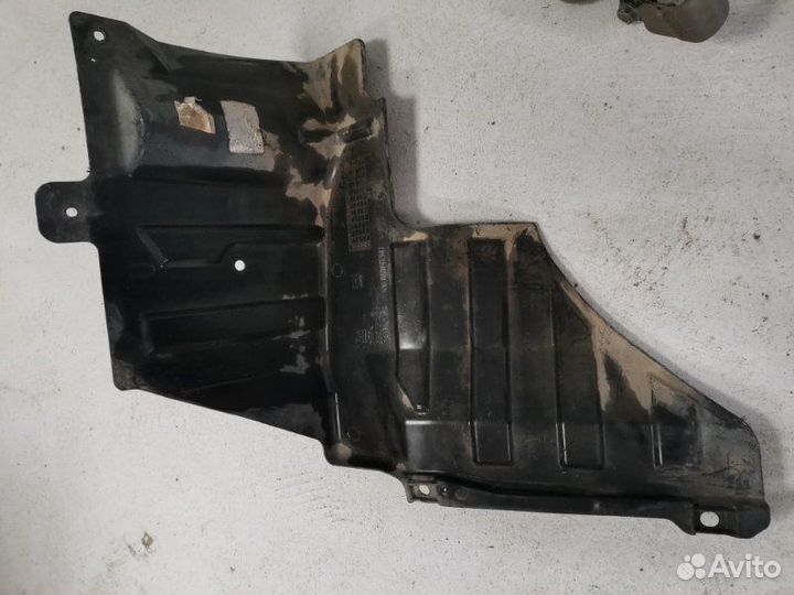 Защита двигателя правая Chevrolet Lacetti седан
