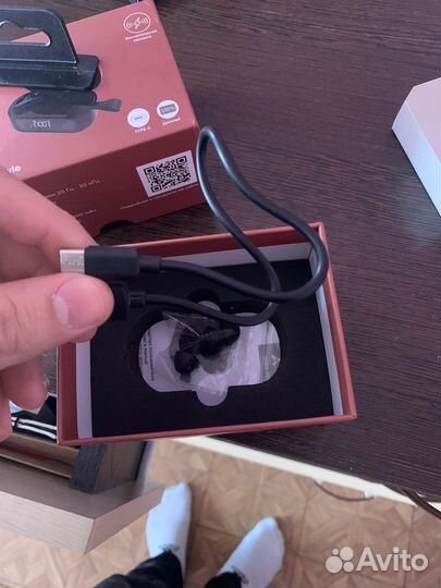 Беспроводные наушники