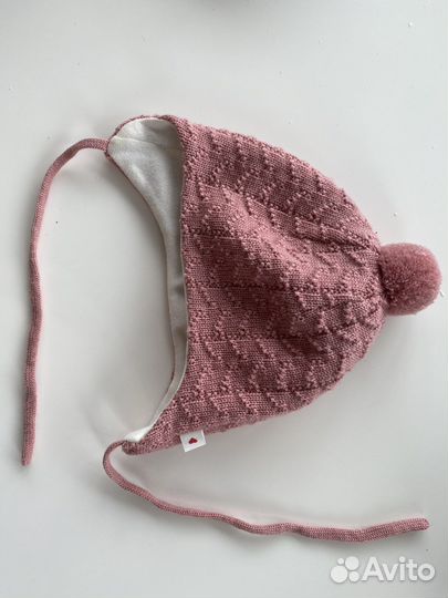 Шапка для девочки reima