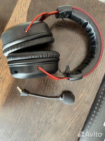 Беспроводные наушники