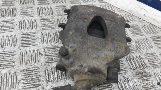 Суппорт тормозной передний левый volkswagen golf 4