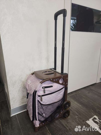 Чемодан на колесах Zuca для коньков