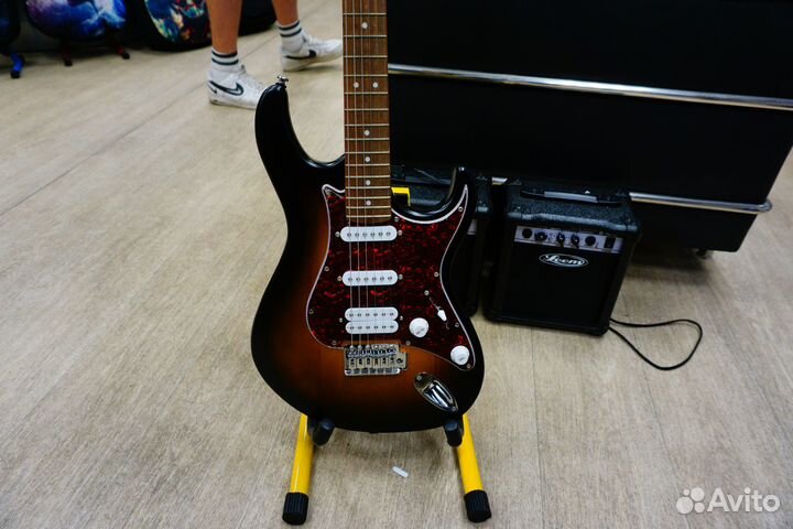 Электрогитара (с комбиком)