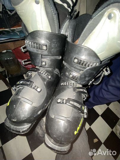 Лыжные ботинки lange