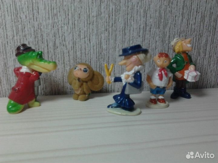 Маленькие фигурки-игрушки трр 