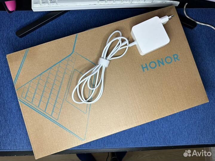 Ноутбук Honor Magicbook Ryzen 5 3500U / 16GB / 512