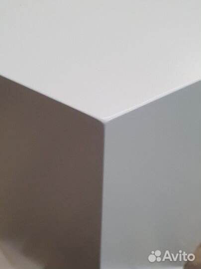 Постамент демонстационный