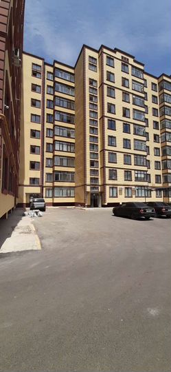 2-к. квартира, 60 м², 3/9 эт.