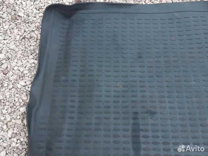 Коврик багажника седан Ford focus 2