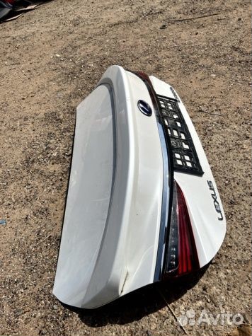 Lexus ES 60 Крышка багажника