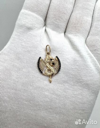 Золотая подвеска дракон