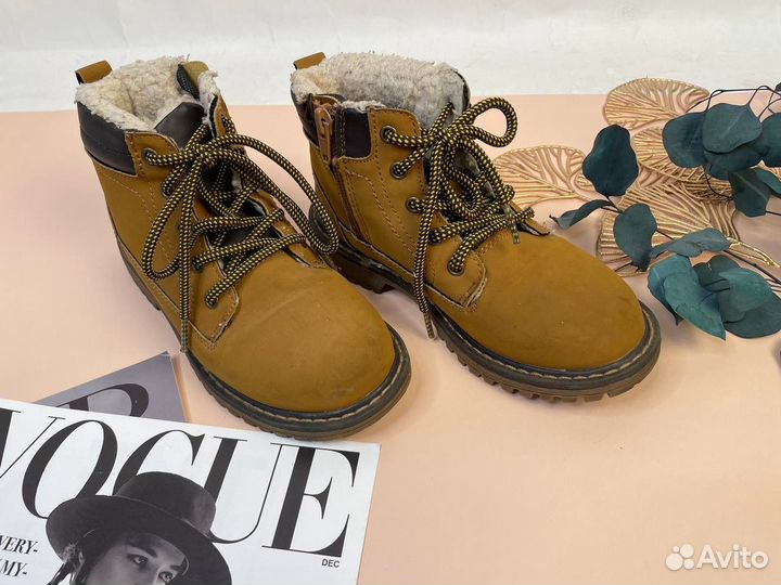 Ботинки детские 30 зимние бежевые