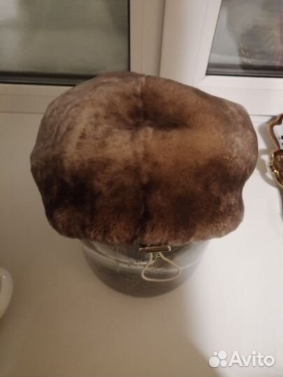 Берет женский зимний