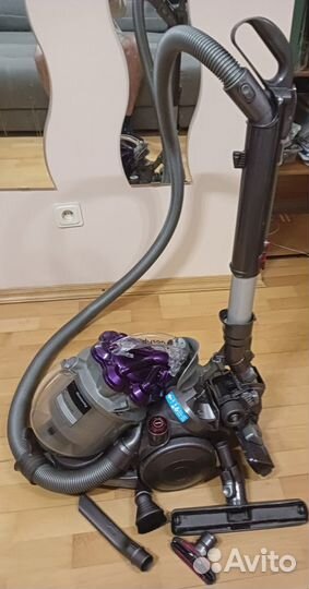 Пылесос Dyson DC20 Allergy Parquet