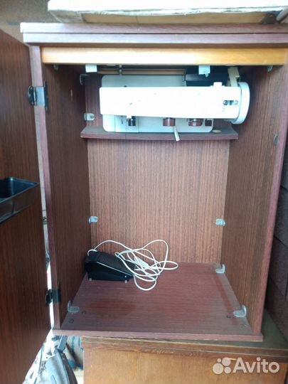 Швейная машинка бу электрическая