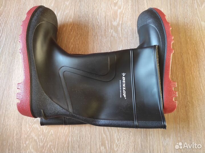 Резиновые сапоги Dunlop