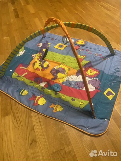 Развивающий коврик для новорожденного