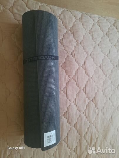 Коврик для йоги и фитнеса новый