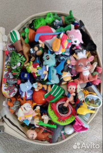 Киндеры 90-х много