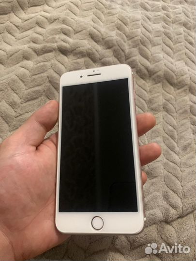 Телефон iPhone 7 plus