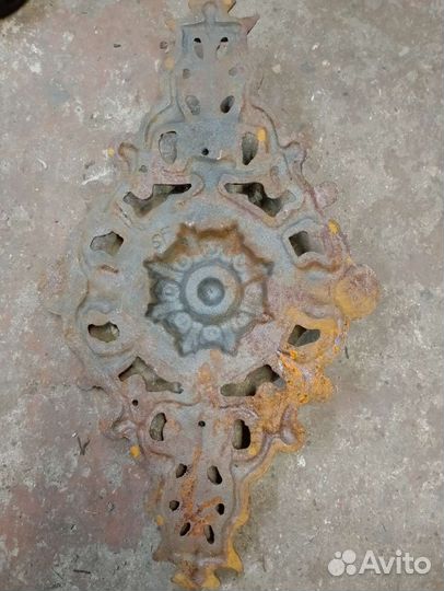 Чугунная накладка декоративная