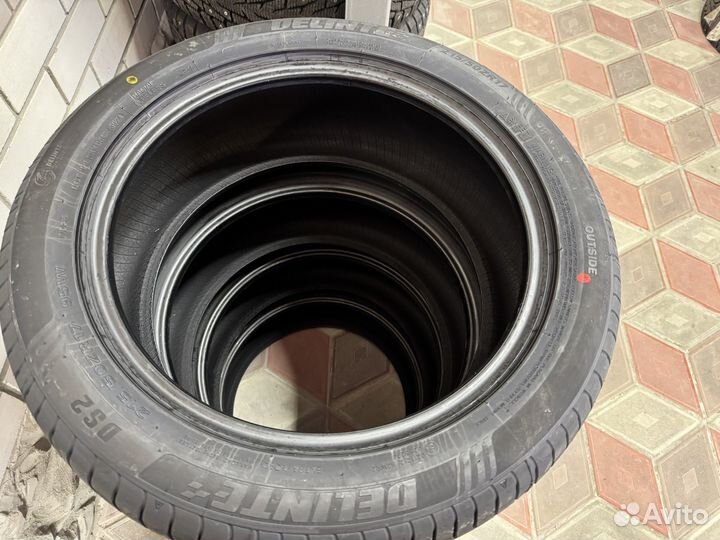 Delinte DS2 215/50 R17 95W