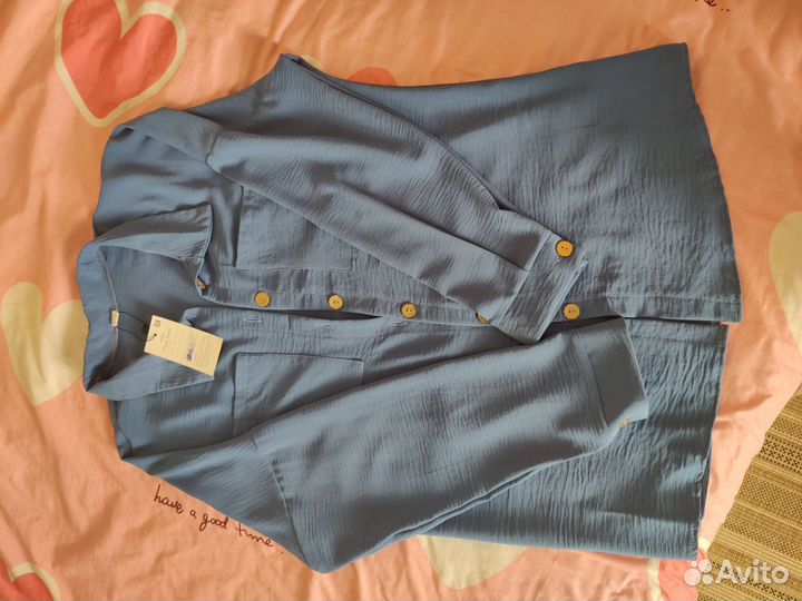 Костюм женский