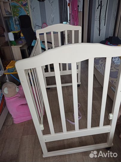 Продам детскую кроватку