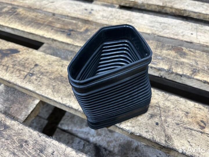 Патрубок впускной системы Bmw 1 E87 N46B20 2004