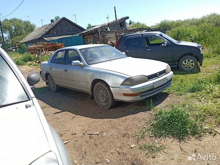 Toyota Camry 2.0 МТ, 1990, 167 000 км