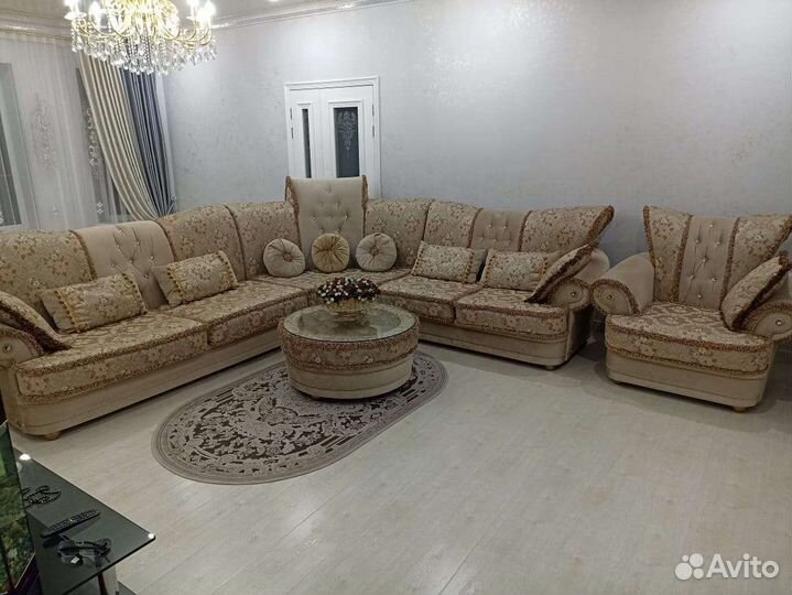 Угловой диван