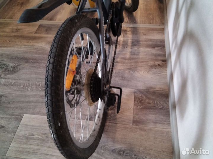 Велосипед горный подростковый