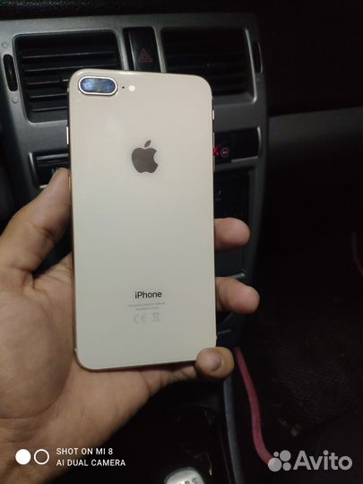 iPhone 8 Plus, 64 ГБ