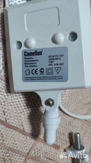 Настольная лампа Camelion KD 017