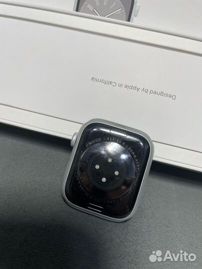 Apple watch 8