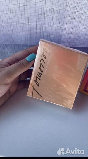 Парфюмерная вода на выбор