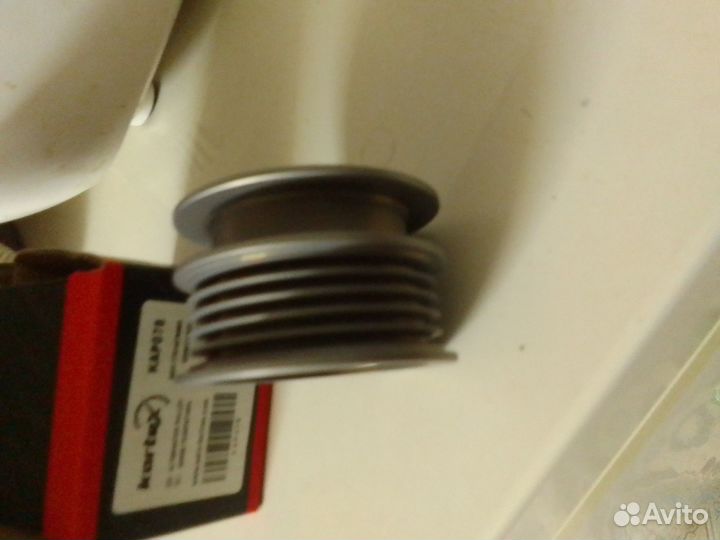 Обгонная муфта генератора