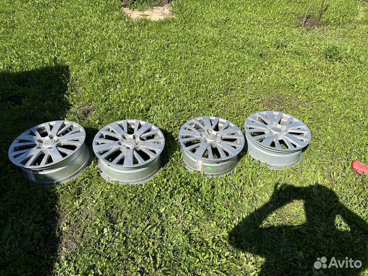 Литые диски r16